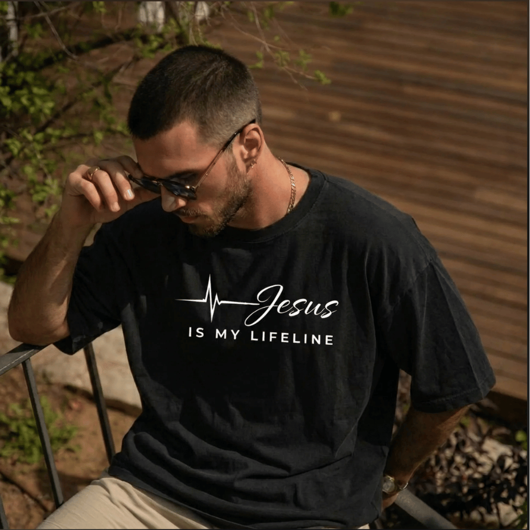 Tshirt oversized- JESUS IS MY LIFELINE / HOMBRE