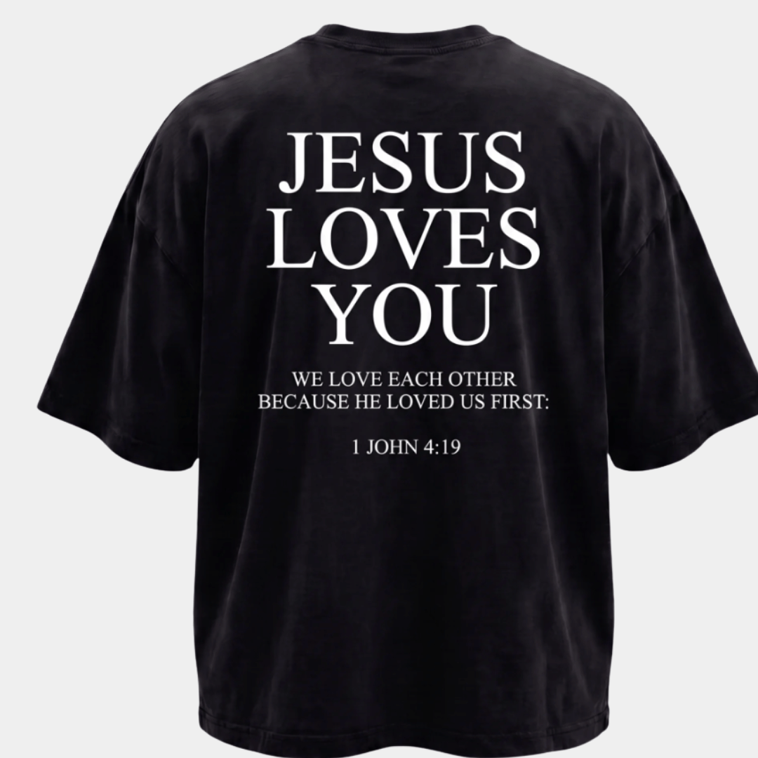 Tshirt oversized  JESUS LOVES YOU