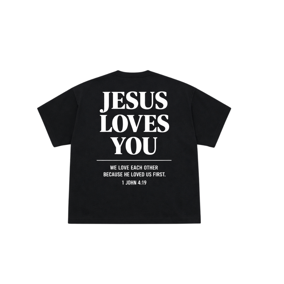 Tshirt oversized  JESUS LOVES YOU
