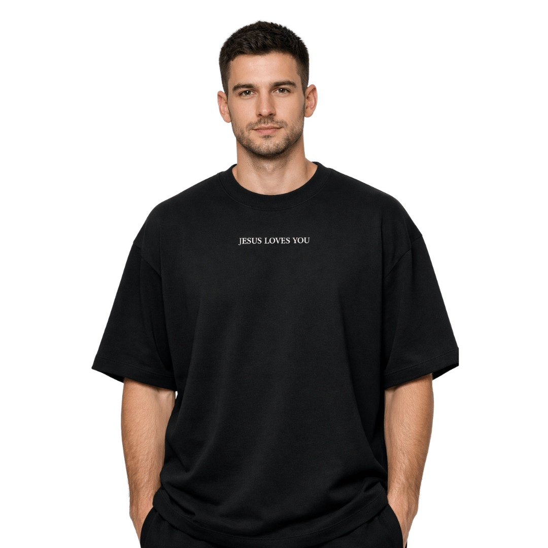 Tshirt oversized  JESUS LOVES YOU