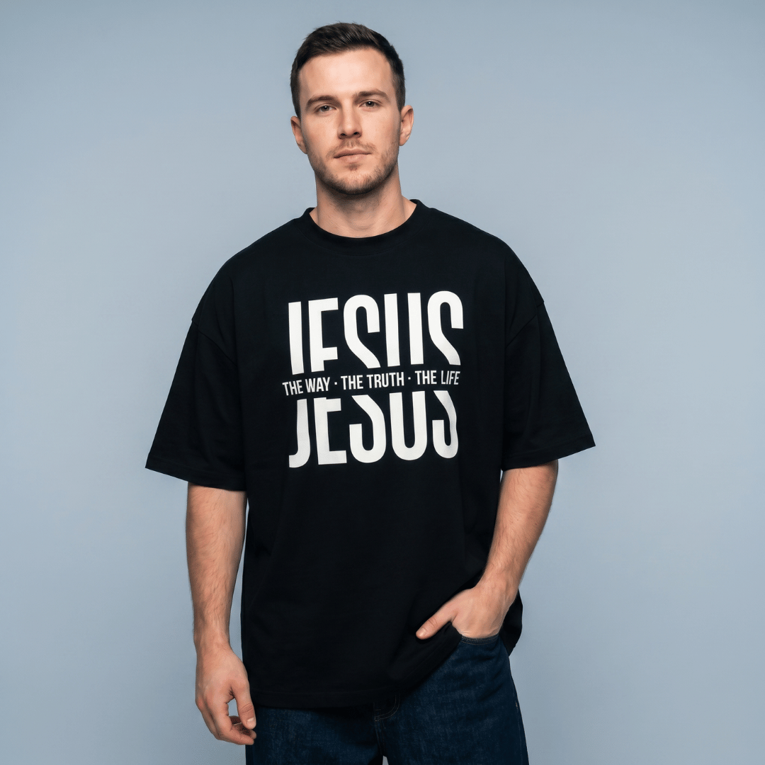 Tshirt oversized- NEGRA JESUS THE WAY