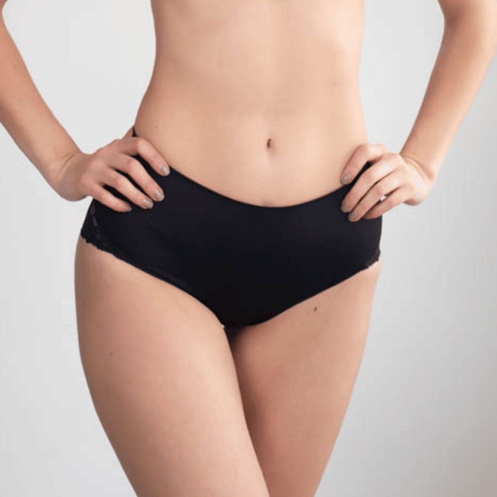 Paquete x 3 Panty clásico de control.